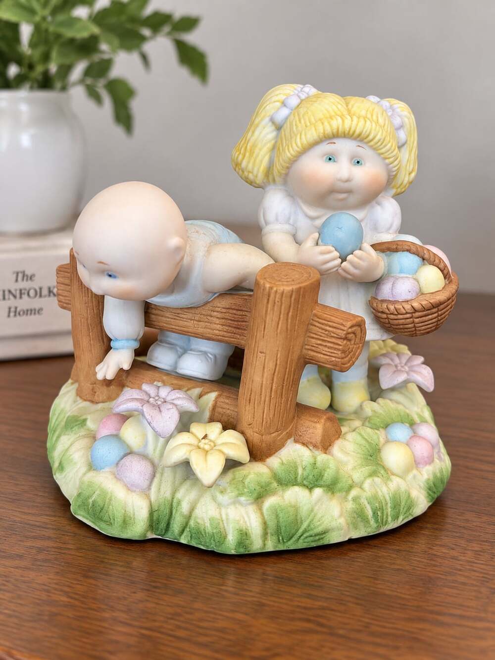 Cabbage Patch Kids Findin' Easter Treats Porcelain Figurine 1985